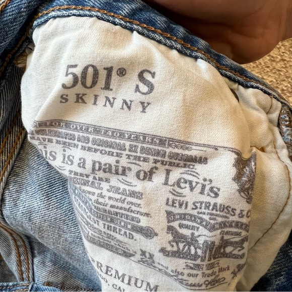 Levi’s 501 Skinny High Waisted jeans - Picture 9 of 11